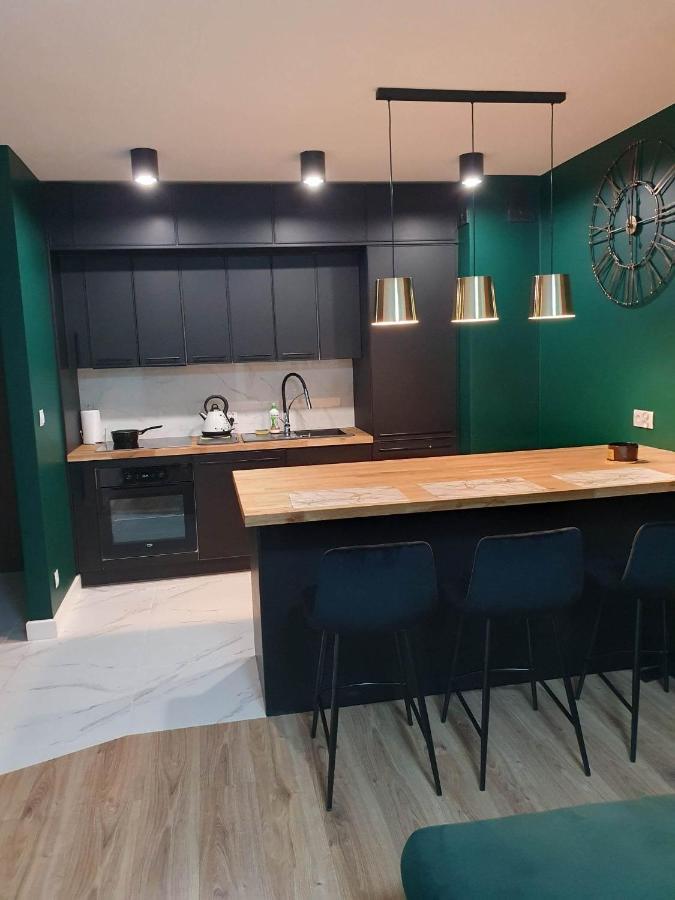 Apartament 3 Pokojowy Lub Pokoj W Mieszkaniu W Nowym Bloku วอร์ซอ ภายนอก รูปภาพ