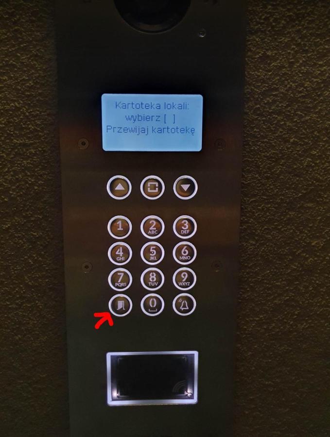 Apartament 3 Pokojowy Lub Pokoj W Mieszkaniu W Nowym Bloku วอร์ซอ ภายนอก รูปภาพ