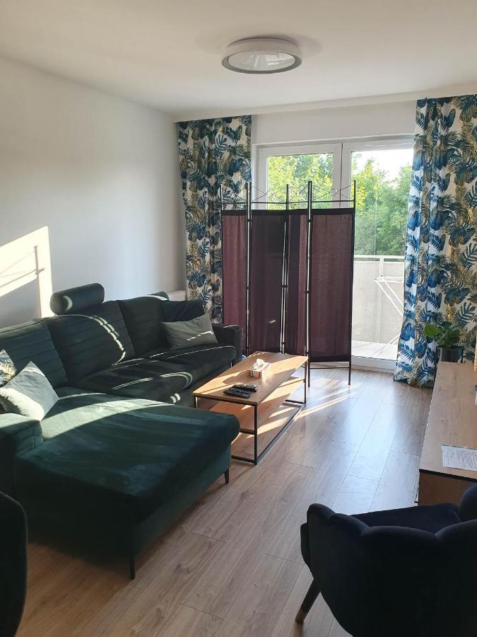 Apartament 3 Pokojowy Lub Pokoj W Mieszkaniu W Nowym Bloku วอร์ซอ ภายนอก รูปภาพ